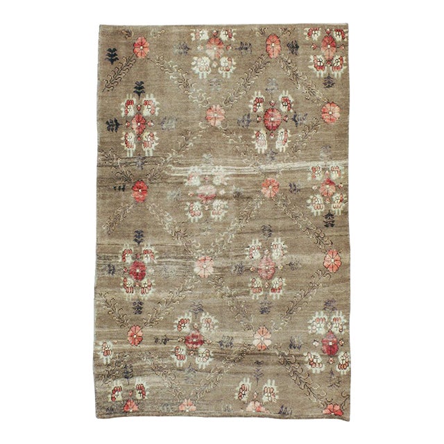 Galerie Shabab Collection Mid-20th Century Turkish Rug For Sale