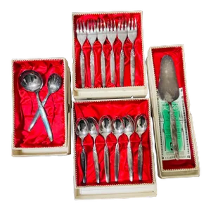 Vintage 1959 Kleeblatt Rose Flatware Set- 15 Pieces