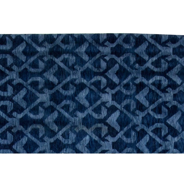 Early 21st Century Contemporary Geometric Handcrafted Pashmina Euro Rug by Doris Leslie Blau For Sale - Image 5 of 8
