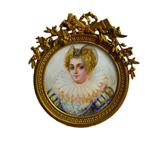 Hollywood Regency Luc, Miniature Portrait of a Lady in Elizabethan Costume, 1800s, Painting, Framed For Sale - Image 3 of 15