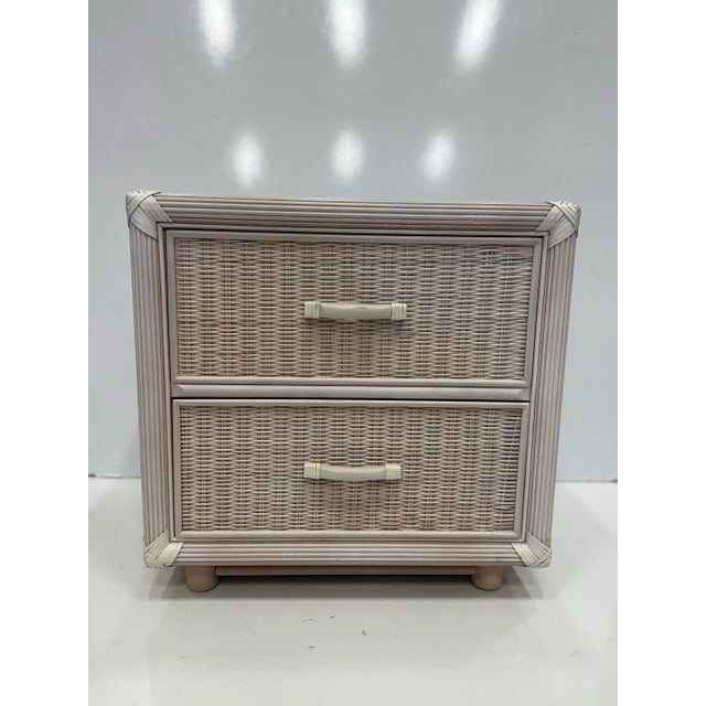 Late 20th Century Vintage Wicker Nightstands 1980's -a Pair For Sale - Image 5 of 13