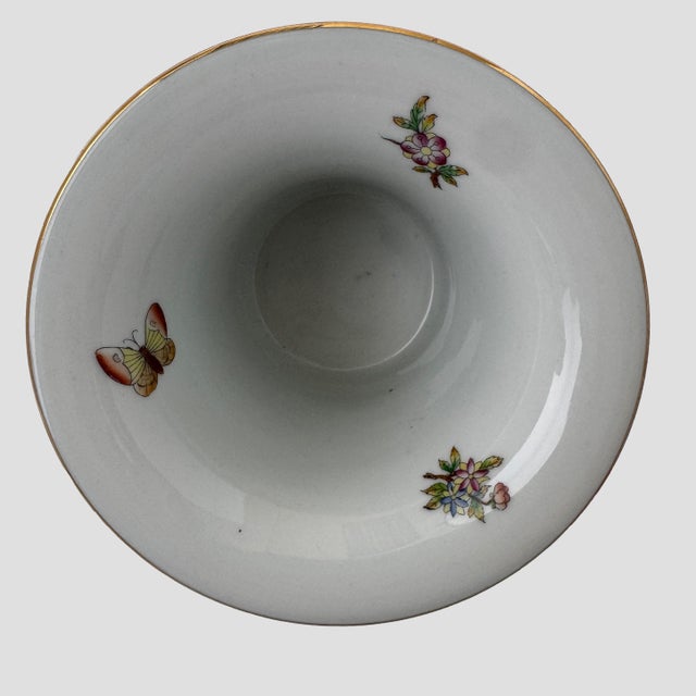 Early 20th Century Vintage Herend Queen Victoria 6402 Claw Footed Empire Vase Cachepot Hungary For Sale - Image 5 of 11
