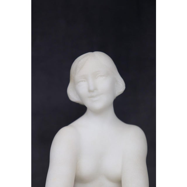 Art Deco Sculpture in White Carrara Marble, 1920s For Sale - Image 15 of 18