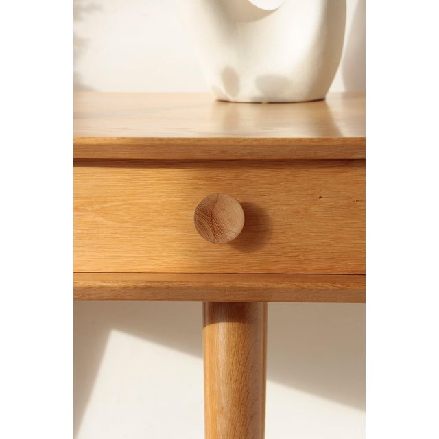 Vintage Oak Tripod Console Table, 1960s For Sale - Image 18 of 18