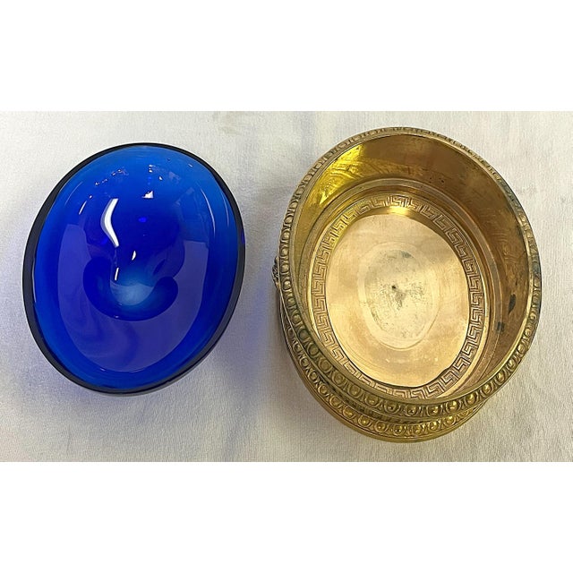Early 1900's Georgian Style Gold Plate Oval Dish With Blue Glass Liner For Sale - Image 10 of 12