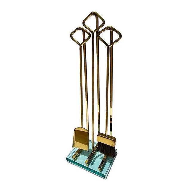 1970s Italian Modernist Brass and Glass Fireplace by Fontana Arte For Sale - Image 4 of 5