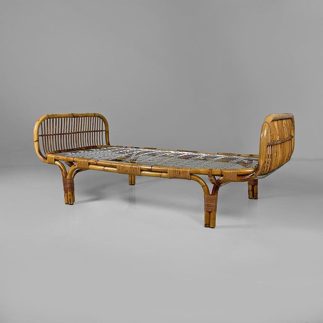 Mid-Century Modern Italian Daybed in Rattan and Metal Mesh, 1960s For Sale - Image 6 of 16