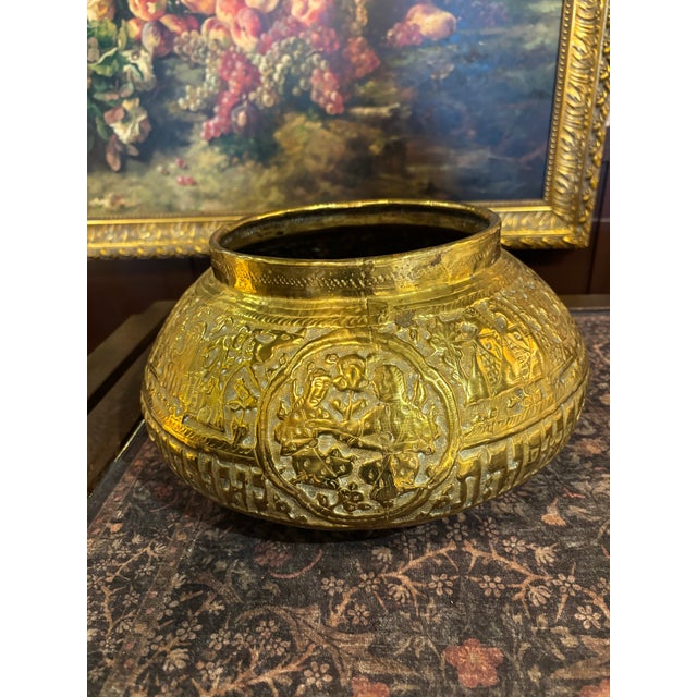 Antique 19th Century Islamic Revival Brass Vessel | Egyptian Mamluk Style Repoussé Bowl | Sphinx Court Scenes 16” [Cm] For Sale In Seattle - Image 6 of 12