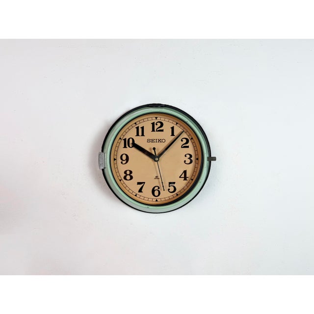 Vintage Seiko ships slave clock designed during the 1970s and produced till 1990s. These clocks were used on large...