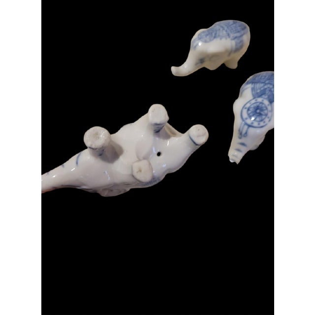 Ceramic Vintage Blue White Chinoiserie Miniature Delft Style Elephant Room Decor Statues- Set 4 For Sale - Image 7 of 7