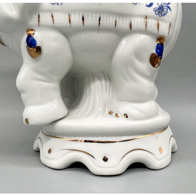 Ceramic Chinoiserie Blue & White Porcelain Elephant Figurine With Gilt Accents - Blue Onion Style, Hollywood Regency, Mid-Century For Sale - Image 7 of 10