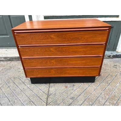 Brown Norway Teak 4 Drawer Dresser in Scandinavian Modern Style, 1965 For Sale - Image 8 of 10