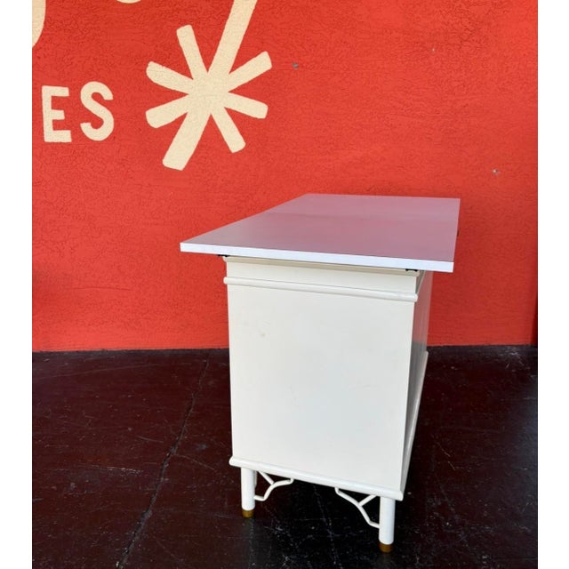 Hollywood Regency Expandable Server Attr to Ficks Reed For Sale - Image 15 of 16