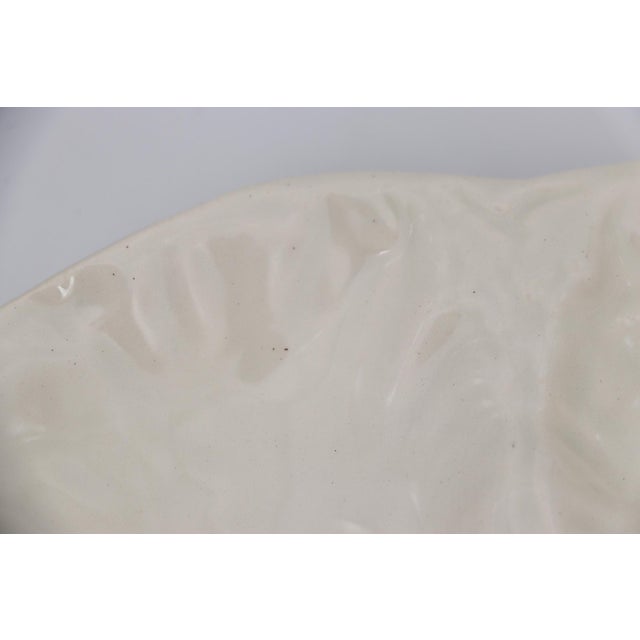 White French White Majolica Gien Oyster Plate For Sale - Image 8 of 15