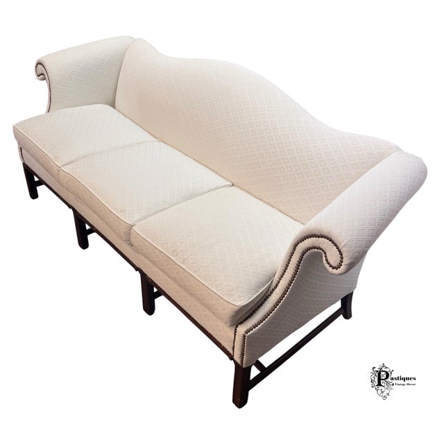 Late 20th Century Vintage Chippendale Style Mahogany Frame Camel Back Ivory Geometric Print Upholstered Sofa For Sale - Image 5 of 9