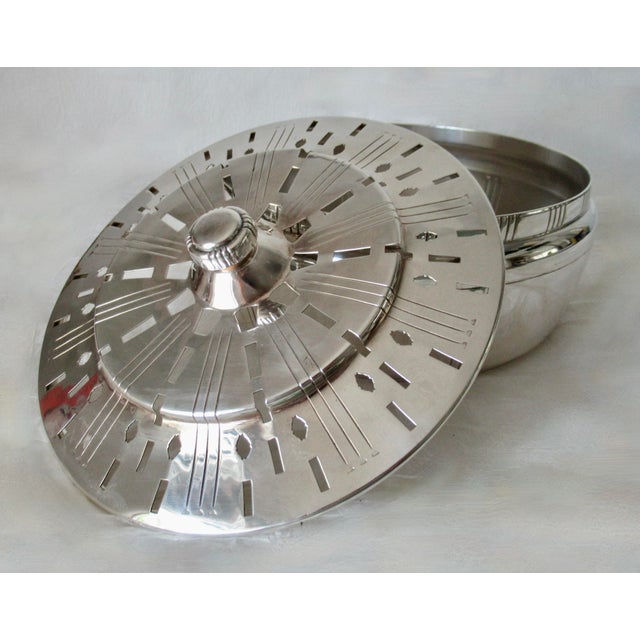 Vintage Art Deco Style, Bernard Rice's Son's Inc., Silver Plate Vegetable or Tureen Serving Bowl For Sale In West Palm - Image 6 of 18
