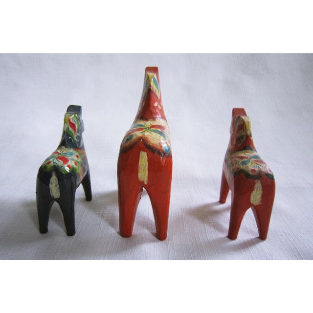 Mid-Century Modern Vintage Set of Three Dala Wood Horses For Sale - Image 3 of 4