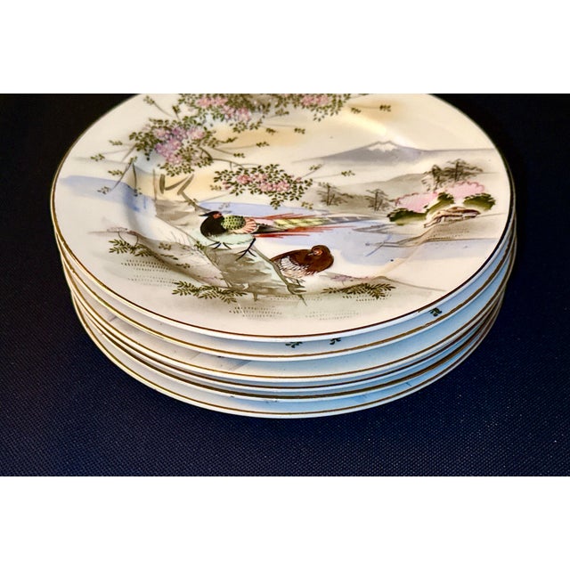 1960s Kutani Hand‑Painted Decorative Plates – 7.25” (5 Available) For Sale - Image 5 of 9