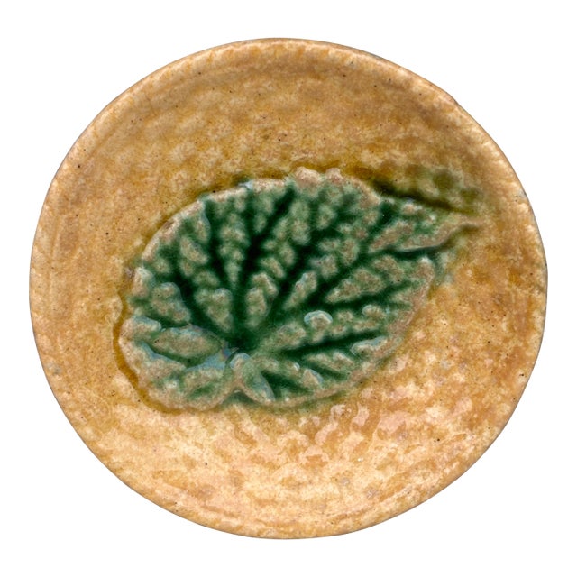 Etruscan Majolica Begonia Leaf Butter Pat, Circa 1890 For Sale