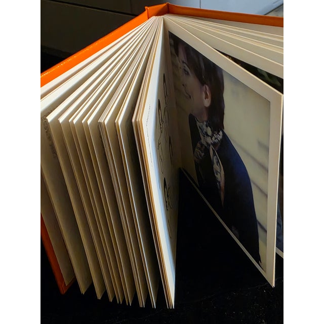 Traditional Hermes Pocketbook Size Instruction Manuel With Photos on How to Wear/Tie a Hermes Scarf For Sale - Image 3 of 14