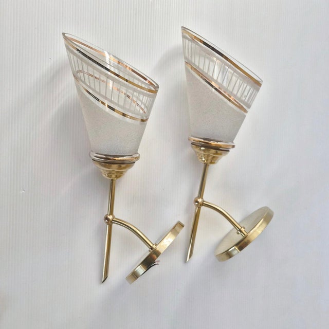 Vintage Wall Lights in Glass and Gilded Brass, 1950s, Set of 2 For Sale - Image 10 of 12