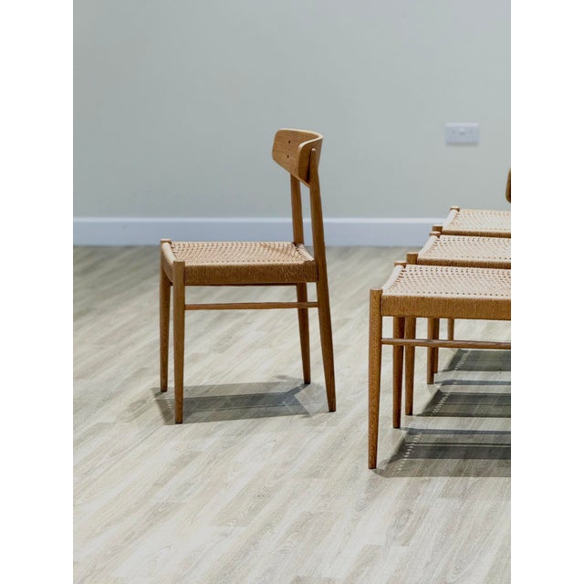 Model 501 Papercord Dining Chairs in Oak from A.M Møbler, 1960s, Set of 8 For Sale - Image 6 of 17