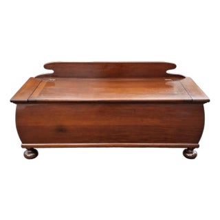 Mid 20th Century William and Mary Style Mahogany Storage Blanket Chest and Bench For Sale