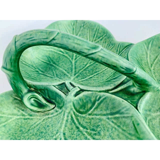 Late 20th Century Vintage Majolica Ceramic Ivy Leaf Serving Dish in the Style of Portuguese 'Bordallo Pinheiro' For Sale - Image 5 of 10