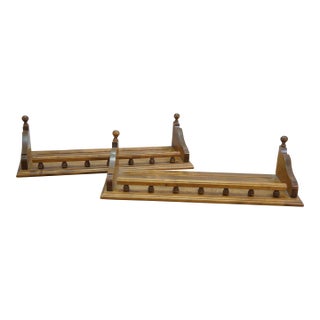 Late 20th Century Pair of Ethan Allen Early American Colonial Maple Hanging Plate Display Racks Shelves 24" For Sale