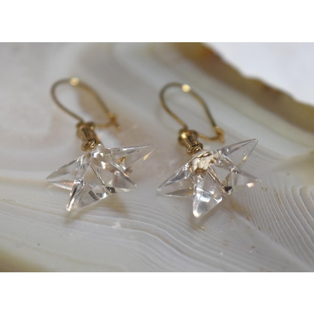 Vintage 14k Yellow Gold Rock Crystal Star Earrings, A Pair For Sale - Image 4 of 18