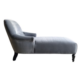 Napoli Chaise Lounge in Velvet For Sale