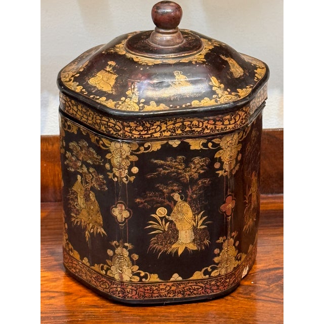 Black Early 19th Century Chinese Export Lacquer Tea Caddy in Cylindrical Form For Sale - Image 8 of 9