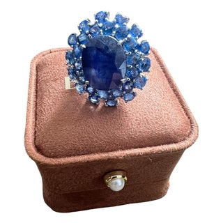 Bochic "Orient" Natural Blue MUlti Sapphire Set In 18K White Gold & Silver For Sale