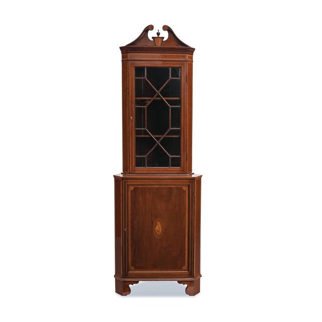 Georgina Mahogany Corner Cabinet with Glazed Upper Section, England, 1800 For Sale - Image 13 of 13