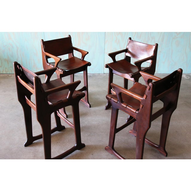Sergio Rodrigues 1960s Sergio Rodrigues Style Brazilian Barstools in Patinated Leather - Set of 4 For Sale - Image 4 of 15