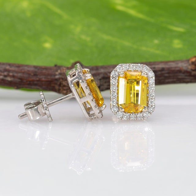 2.8Ct Yellow Sapphire Stud Earrings With Earth-Mined Diamond Accents: 14k Gold, A Pair For Sale - Image 4 of 5