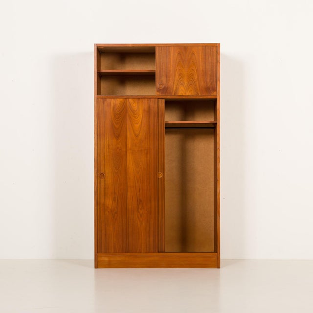 Poul Hundevad Danish Teak Wardrobe from Hundevad & Co., 1960s For Sale - Image 4 of 13