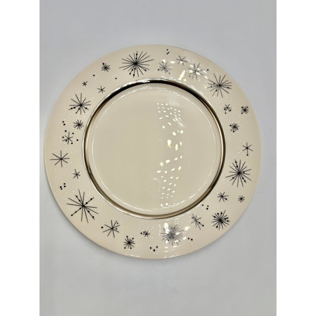 1950s Mid-Century Modern Atomic China Complete Set for Four Romance of the Stars by Fine Arts - 20 Pieces For Sale In Los Angeles - Image 6 of 10