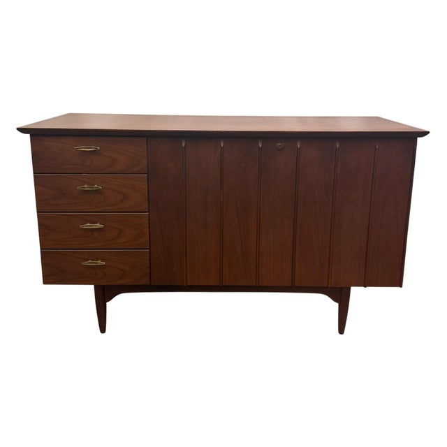 Vintage Mid Century Modern Style Honderich Furniture Walnut & Cedar Lined Trunk / Blanket Chest For Sale - Image 12 of 12