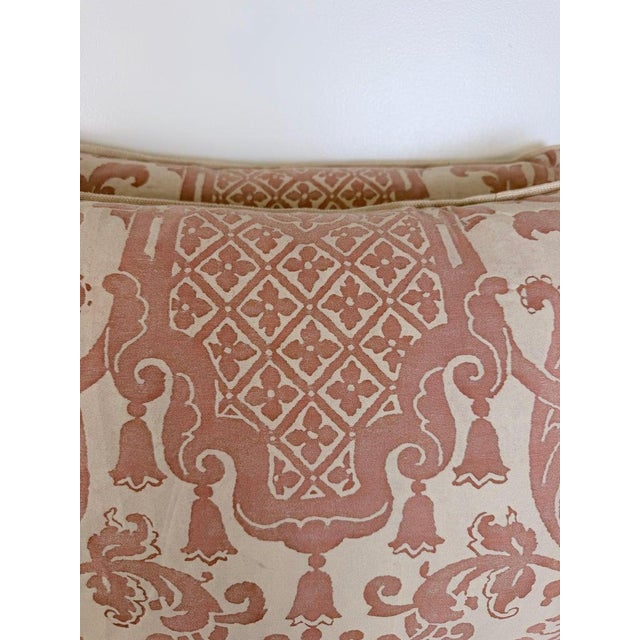 Linen Pair of Bespoke Lumbar Pillows in Fortuny "Corone" Pattern For Sale - Image 8 of 12