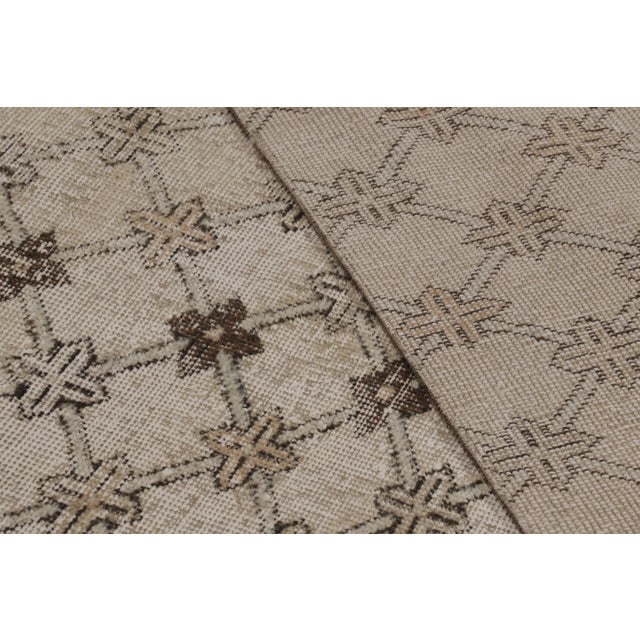 Beige Vintage Distressed Runner Rug, Beige-Brown Geometric Pattern - Rug & Kilim For Sale - Image 8 of 8