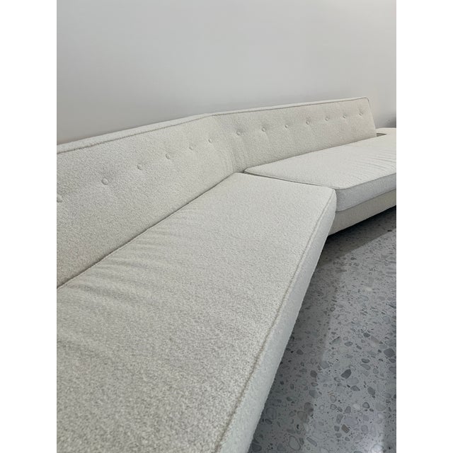 Mid-Century Modern 1960s White Boucle Boomerang Sofa Couch 4 Pc Set Adrian Pearsall Style For Sale - Image 3 of 9