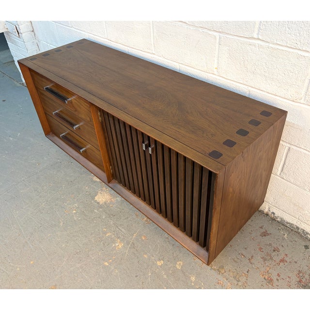 Lane Furniture Lane "Tower Suite" Mid-Century Walnut and Rosewood Sideboard For Sale - Image 4 of 16