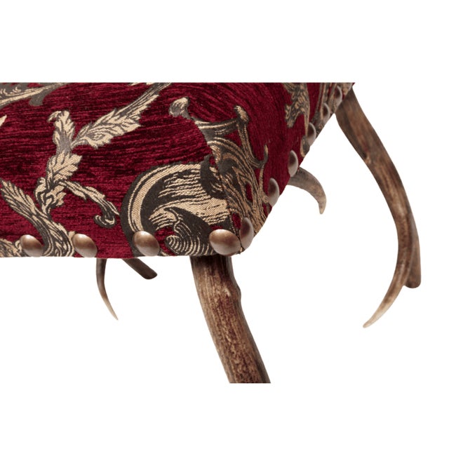 Exquisite and distinctive, this antler stool is carefully handcrafted by skilled artisans in the United Kingdom, using...