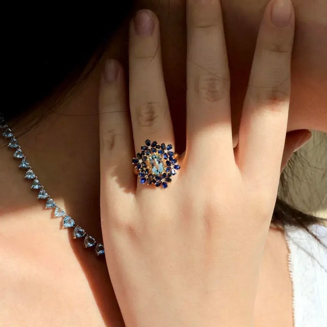 Contemporary Nina Zhou Aquamarine Sapphire Diamond Blossom Cocktail Ring in 14k Yellow Gold, size 6.5 For Sale - Image 3 of 7