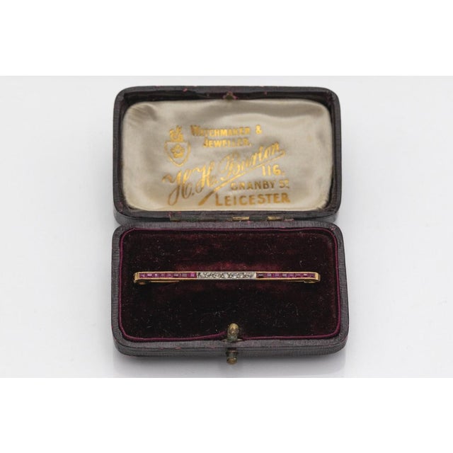 Gold Brooch with Rubies and Diamonds, 1920s For Sale - Image 4 of 7