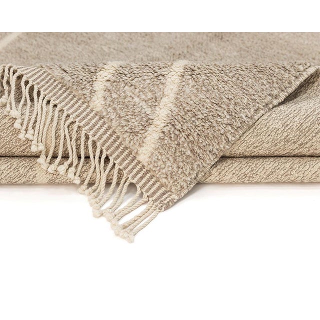 Contemporary Hand-Knotted Wool Premium Rug by Azele Studio For Sale - Image 3 of 10