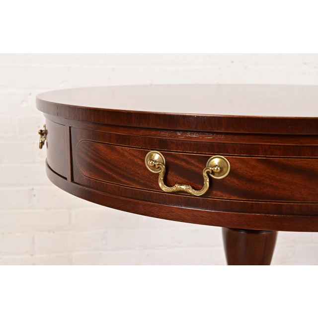 Brown Baker Furniture Georgian Flame Mahogany Pedestal Drum Side Table or Tea Table, Newly Refinished For Sale - Image 8 of 14