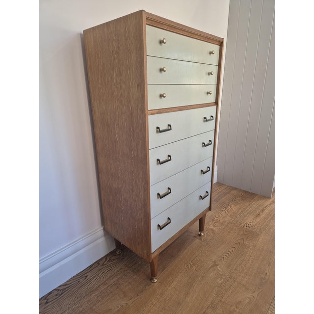 Mid-Century Oak Chest of Drawers by E Gomme for G Plan, 1950s For Sale - Image 9 of 13