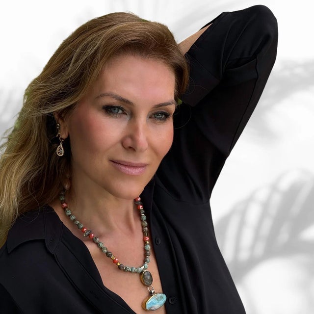 Gold Filigree Evil Eye Earrings, A Pair For Sale - Image 4 of 6